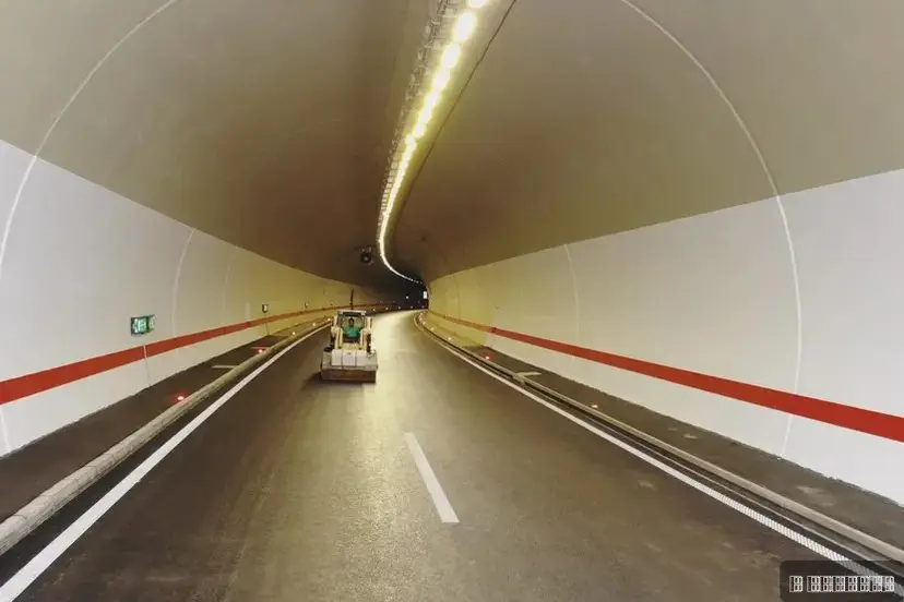 Oprez u tunelu na auto-putu: Izvode se radovi u Brđanima - potpuna obustava saobraćaja u jednoj tunelskoj cevi