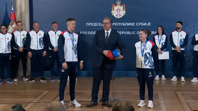 Predsednik Vučić dočekao sportiste koji su ostvarili sjajan uspeh u Sofiji, foto: RINA
