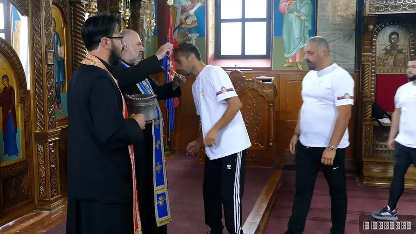 Na ovaj put se ide na krilima duše, a svaki korak je iz srca: Preko 20 hodočasnika krenulo peške od Rudog do manastira Ostrog - najviše omladine (FOTO)