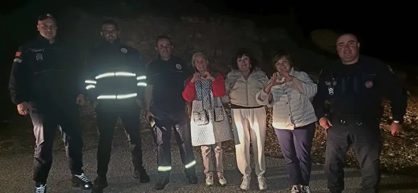 Prava drama na planini: Tri Ruskinje zalutale na Sinjajevini, spasene u poslednjem trenutku (FOTO)