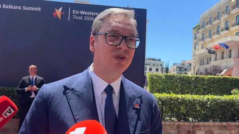 Vučić je zvezda dana na samitu u Tivtu, svi mediji kao da su čekali samo njega: Predsednik Srbije poručio - srećan sam zbog Makronovih izuzetnih reči (FOTO)(VIDEO)