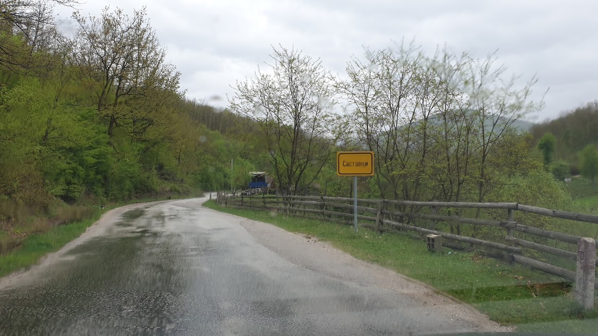 Popovi iz dve države svete vodicu, a policija u čudnoj poziciji: Selo kod Priboja jedinstveno u svetu, problem nastao zbog miraza pre 100 godina (FOTO)