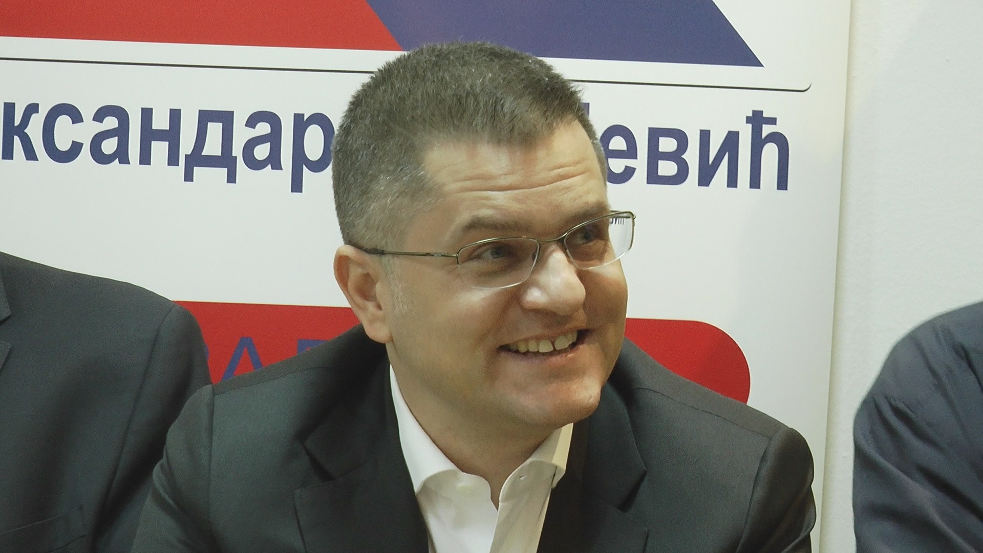 Јеремић: Косово подељено, рата неће бити осим ако то није интерес тројице криминалаца и ратних зло