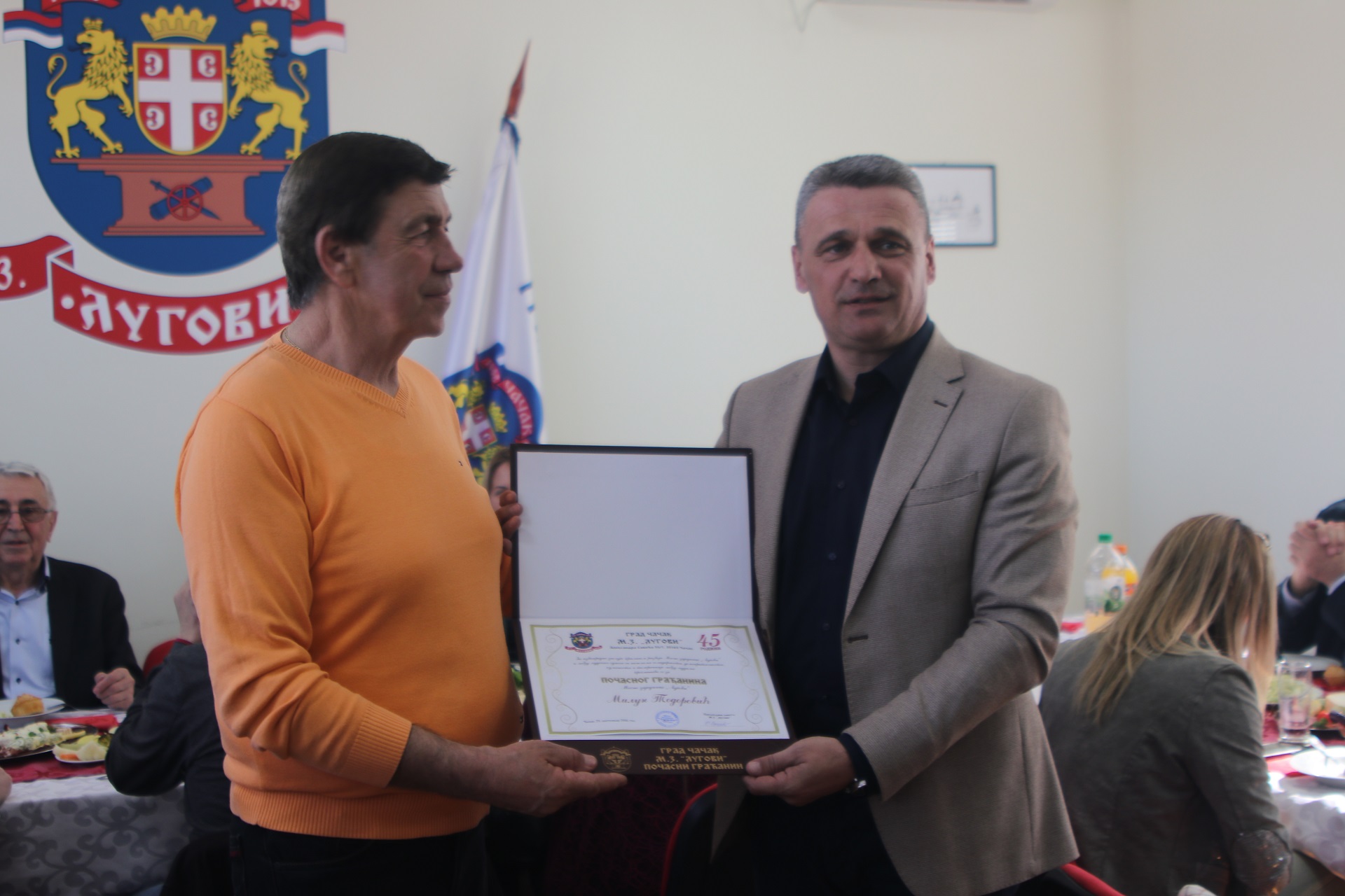 Реконструкцијом главне саобраћајнице МЗ Лугови постају модерна градска средина