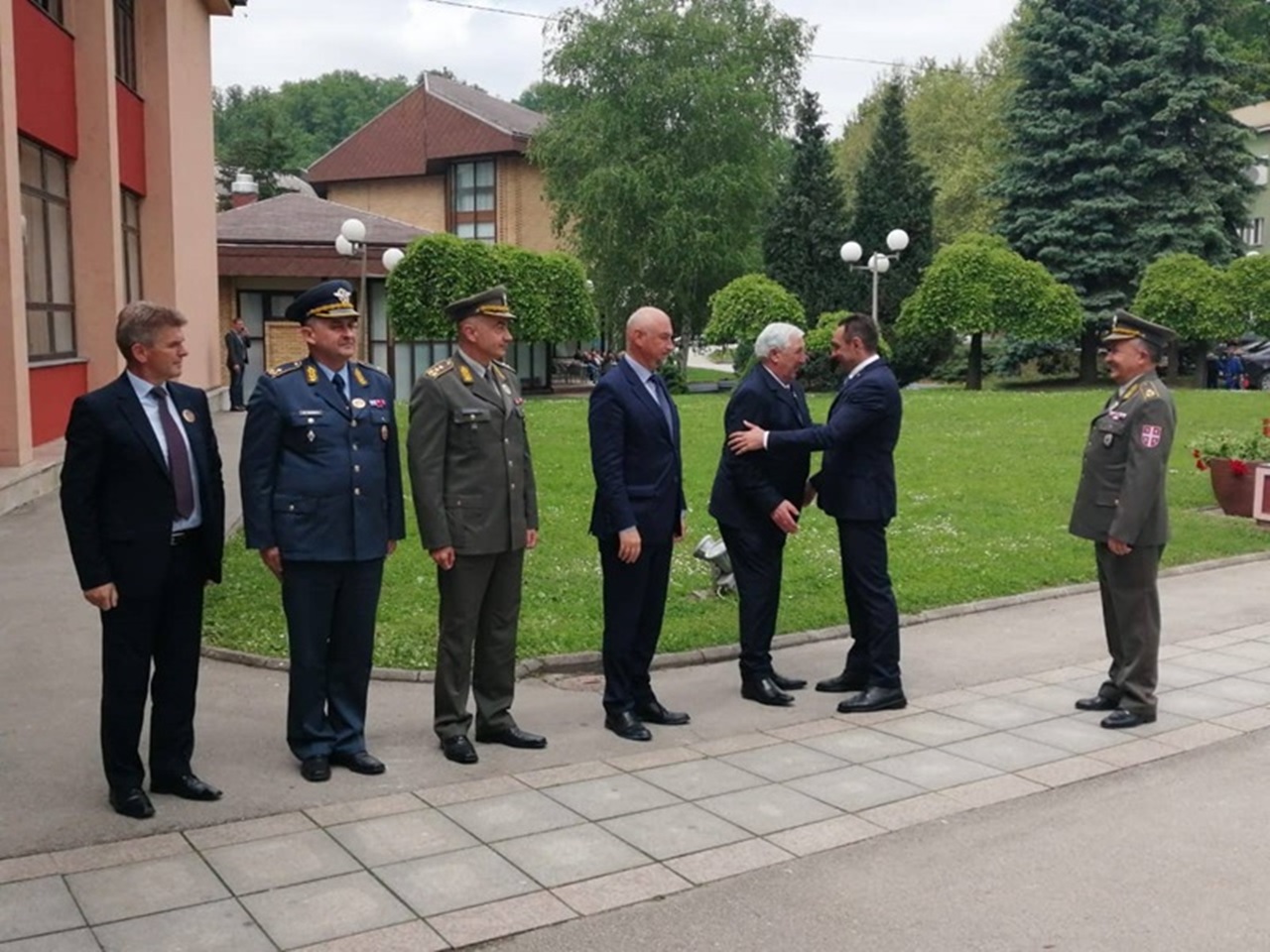 Вулин: Фабрика „МБ - Наменска” најбоља у одбрамбеној индустирји