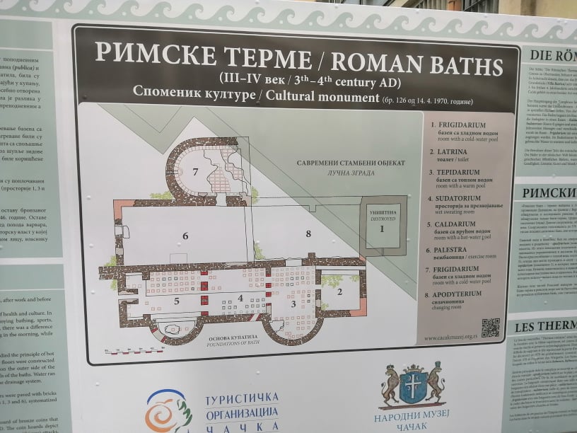 На информативним таблама туристи се могу упознати са детаљима археолошког налазишта, фото: РИНА