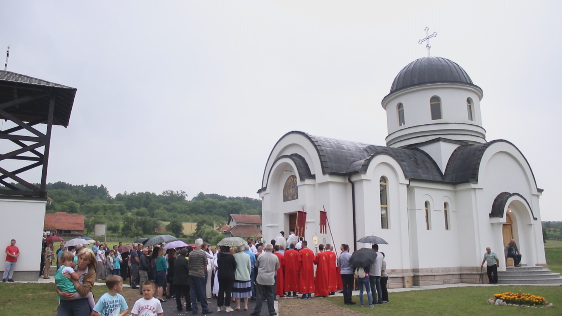 Освешћење храма Свете Тројице у Ракови, фото: РИНА