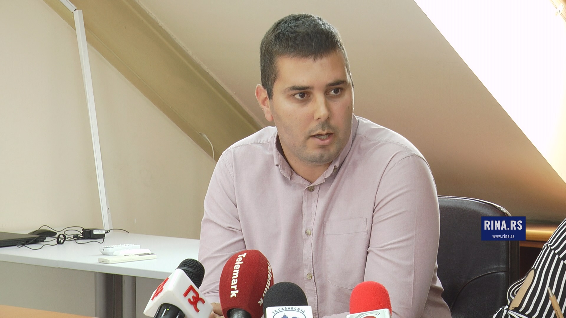 Све док ЗЗЈЗ не да зелено светло нема купања у Западној Морави, загађивачи непознати ( ФОТО, ВИДЕО)