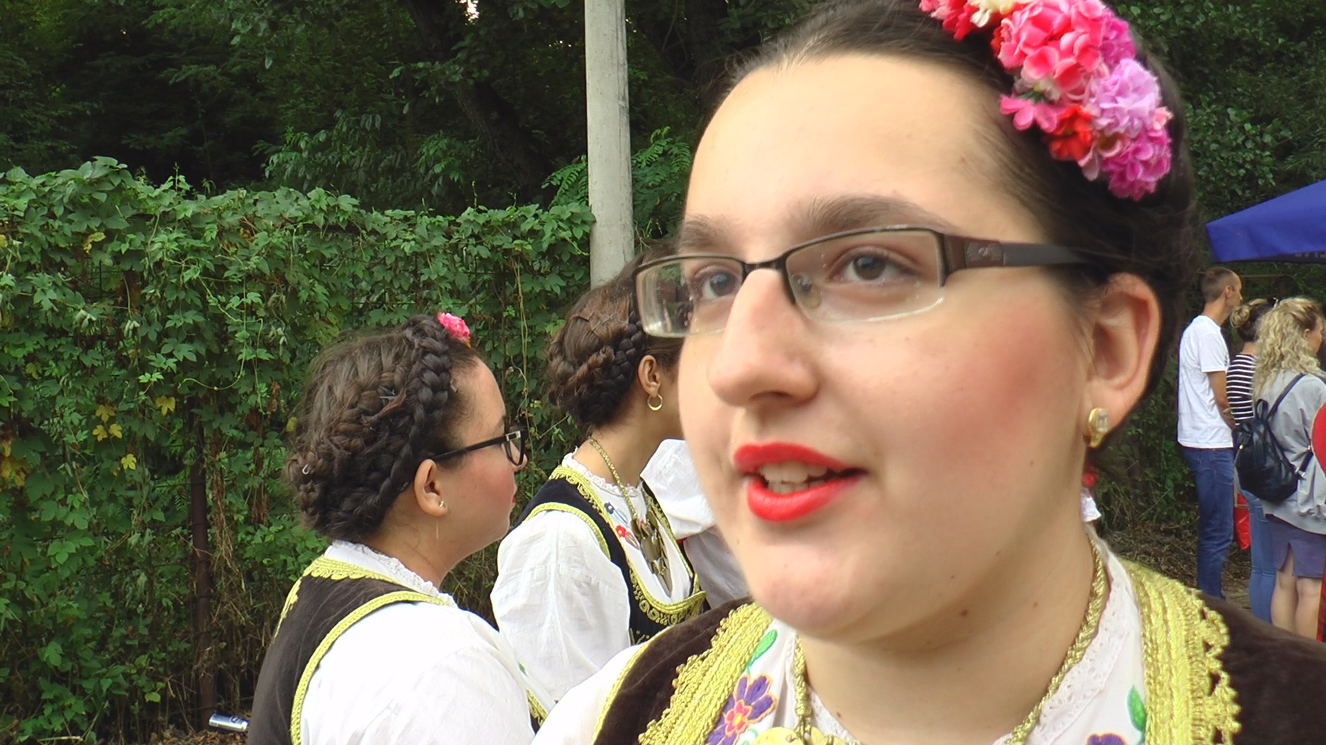 Цело село у народној ношњи: Ово је најбољи вашар у Србији (ФОТО) (ВИДЕО)