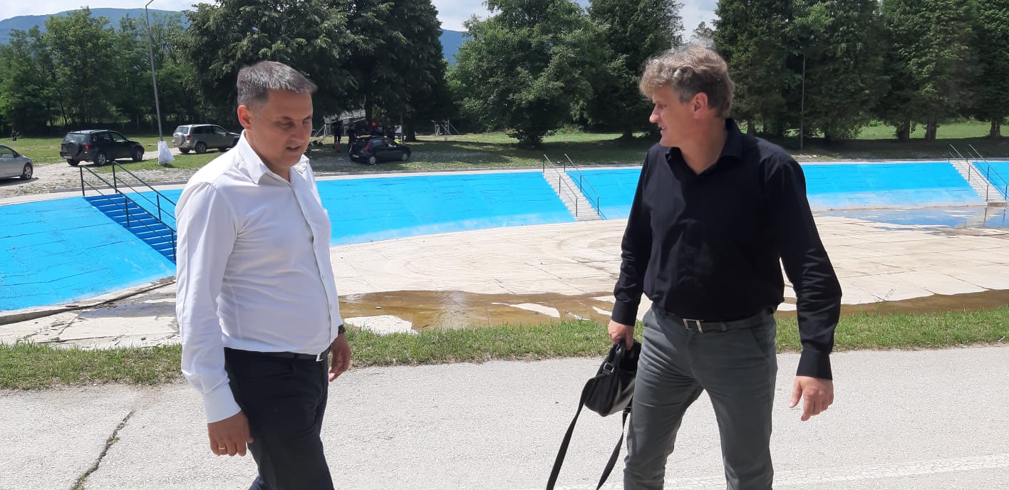 Председник Општине Бајина Башта Дејан Филиповић и директор СТЦ „Бајина Башта” Дејан Млађеновић, фото: РИНА