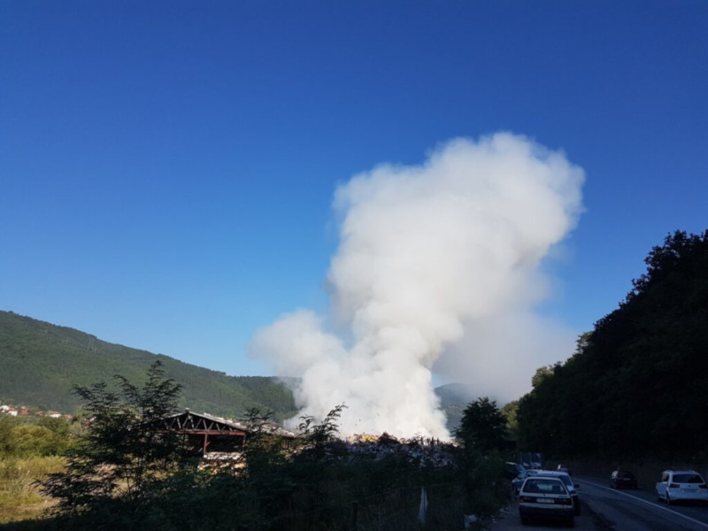 Запалила се допонија Стањевине на уласку у Пријепоље