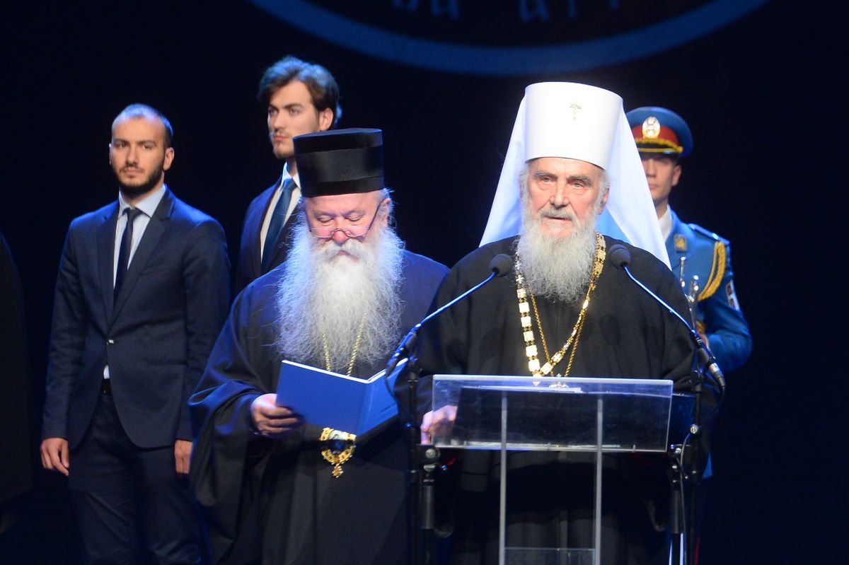 Председник Вучић одликован Орденом Светог Саве првога степена: "Ја само желим да Србија буде вечна"