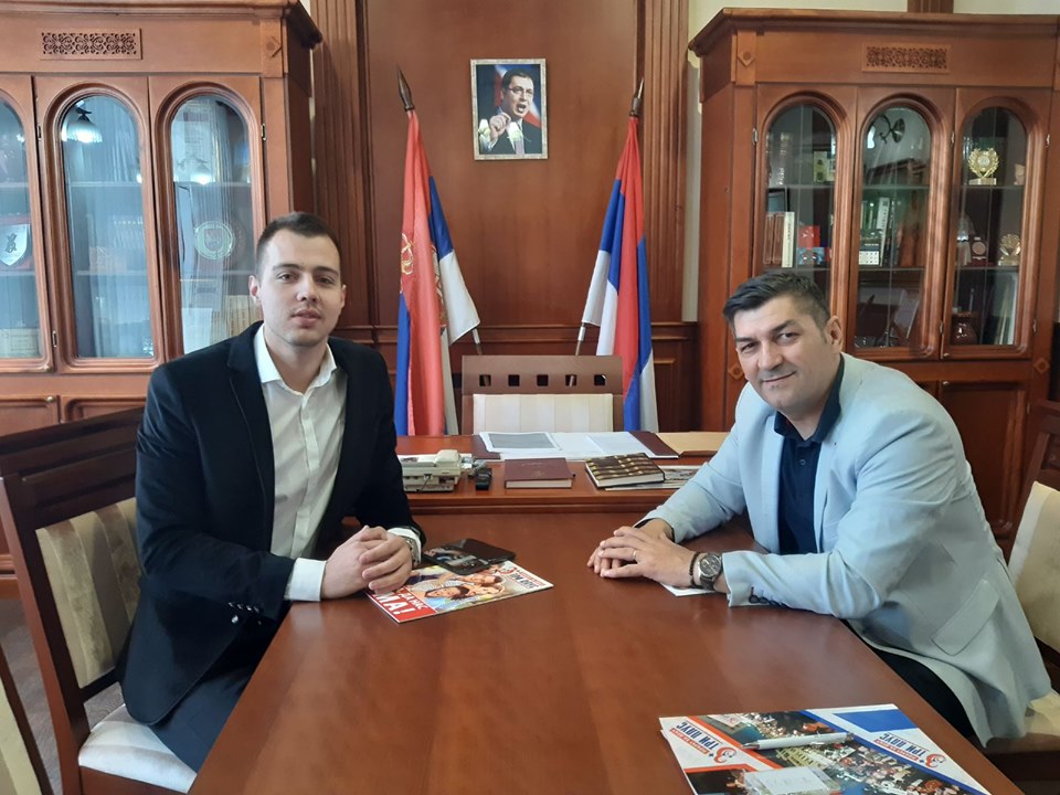 Има да нас има: Бенефити за родитеље са троје и више деце и у Пожеги