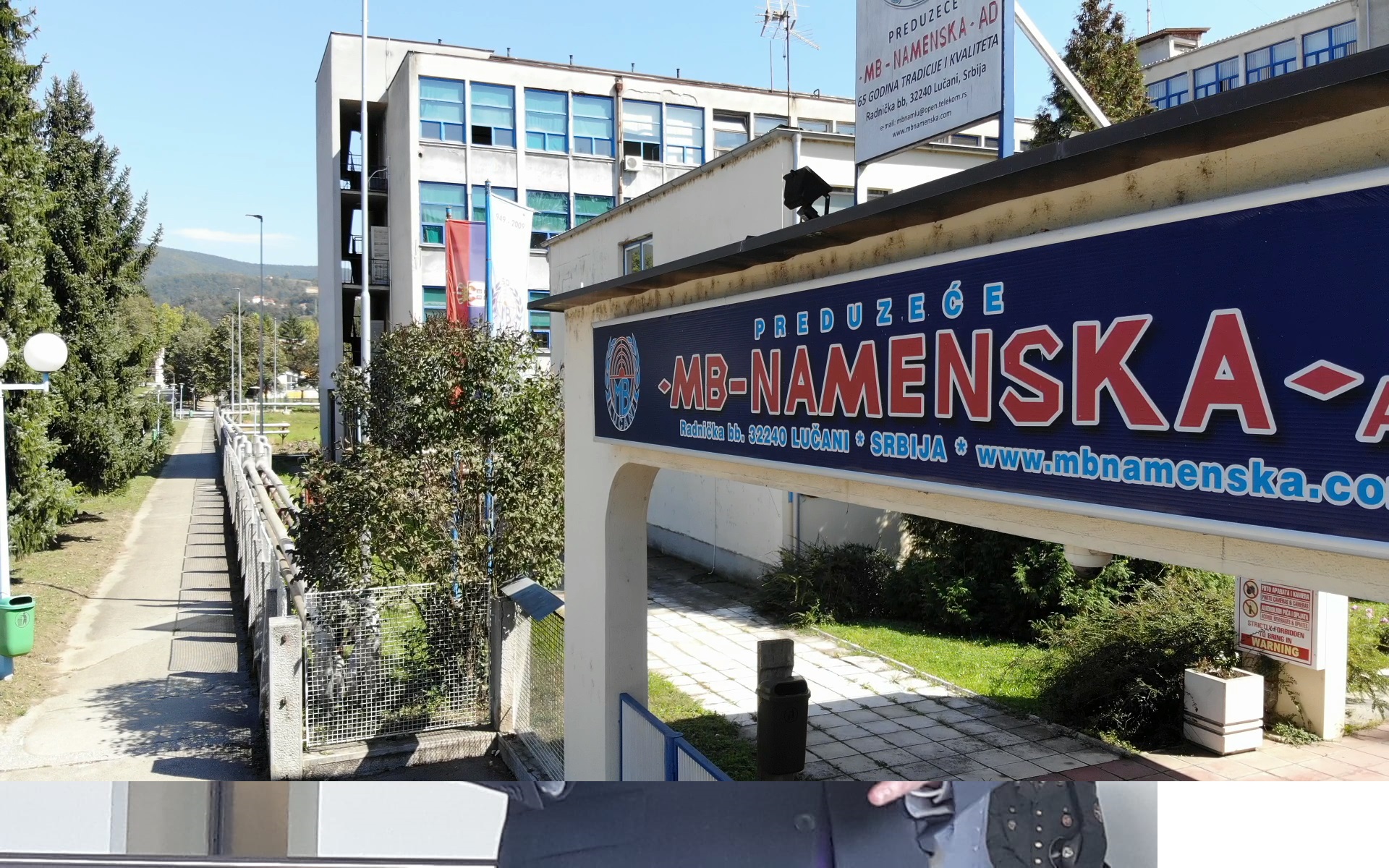 Повређени радници "МБ Наменска" након збрињавања у Лучанима, пуштени кућама