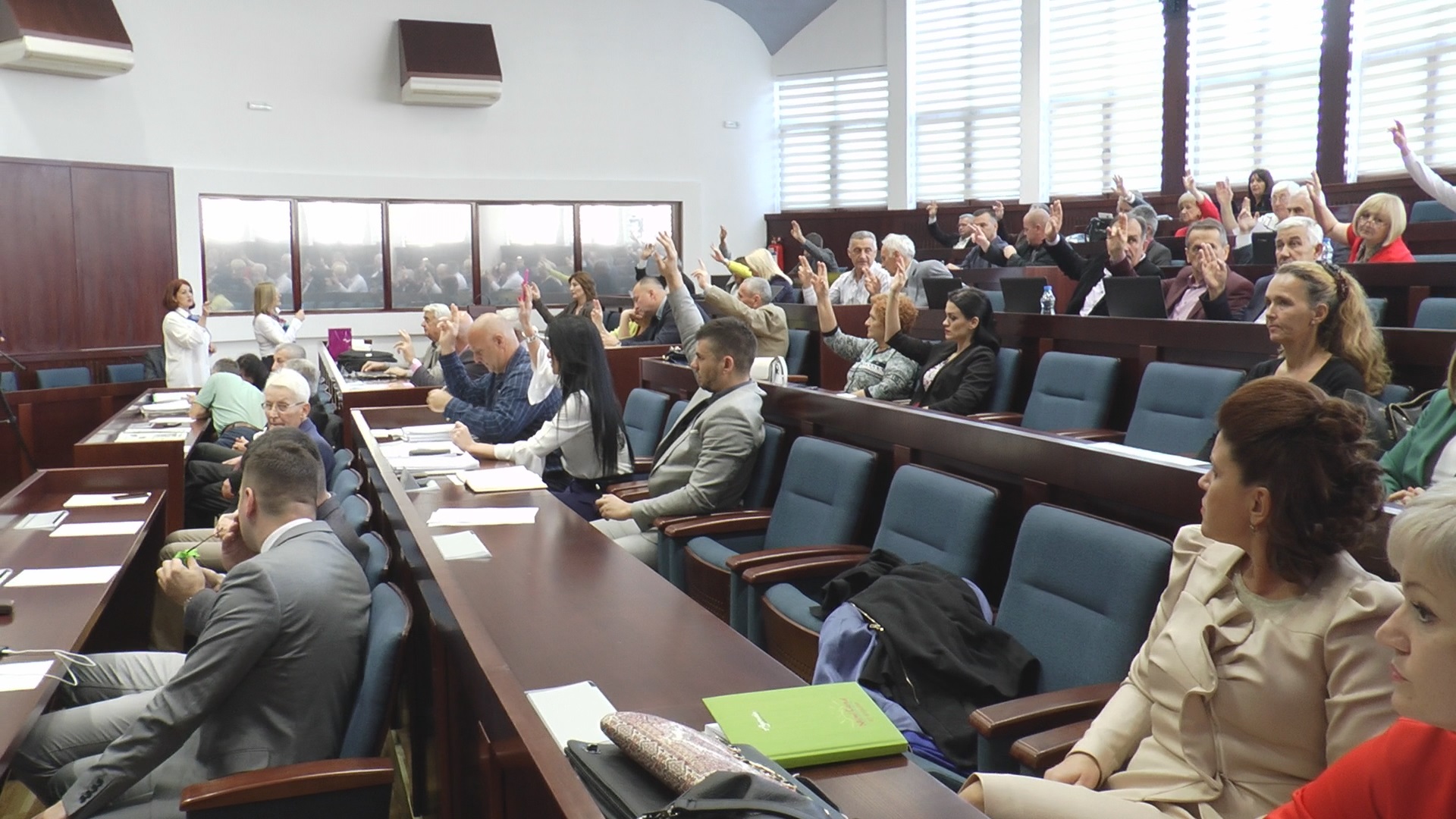 Одборници Нове Србије и даље ван одборничких клупа 