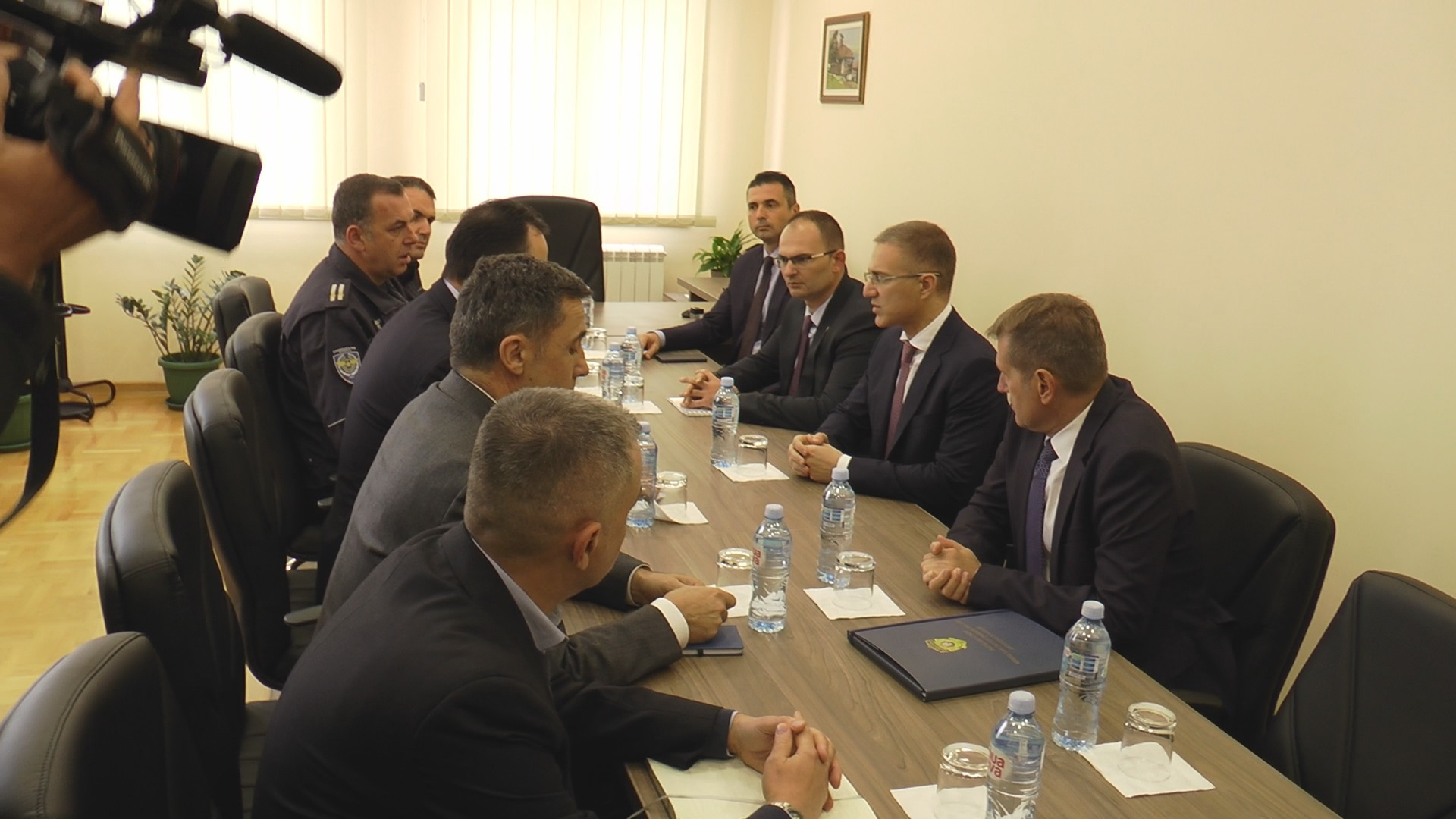 Стефановић: Доста нам је вршњачког насиља, малолетници неће више моћи да раде шта хоће (ВИДЕО)