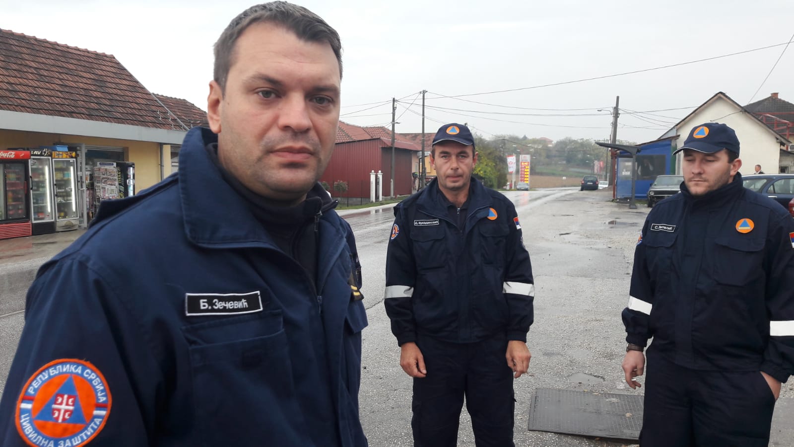 Креће организована потрага за старицом несталом у Чачку: Укључена полиција и пси трагачи (ВИДЕО)