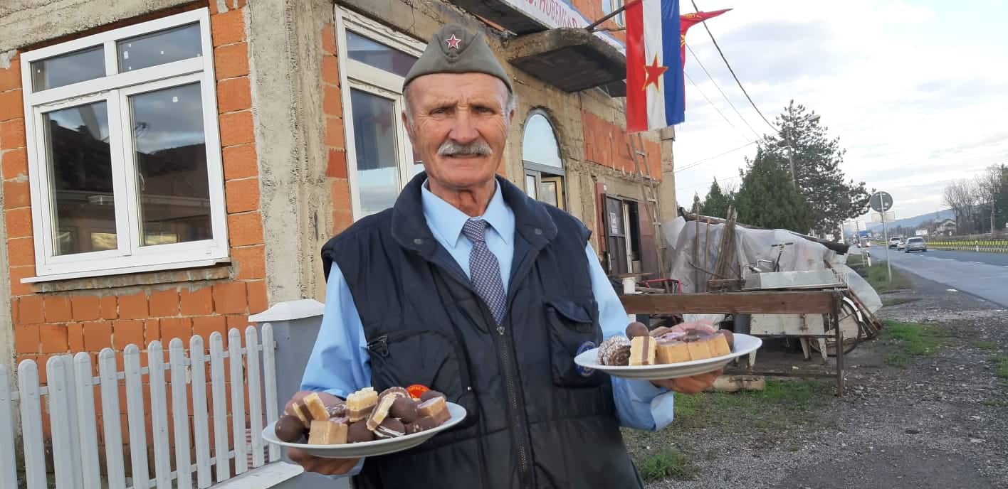 Влајко Јевтић из Лајковца не губи комунистички дух, фото: РИНА