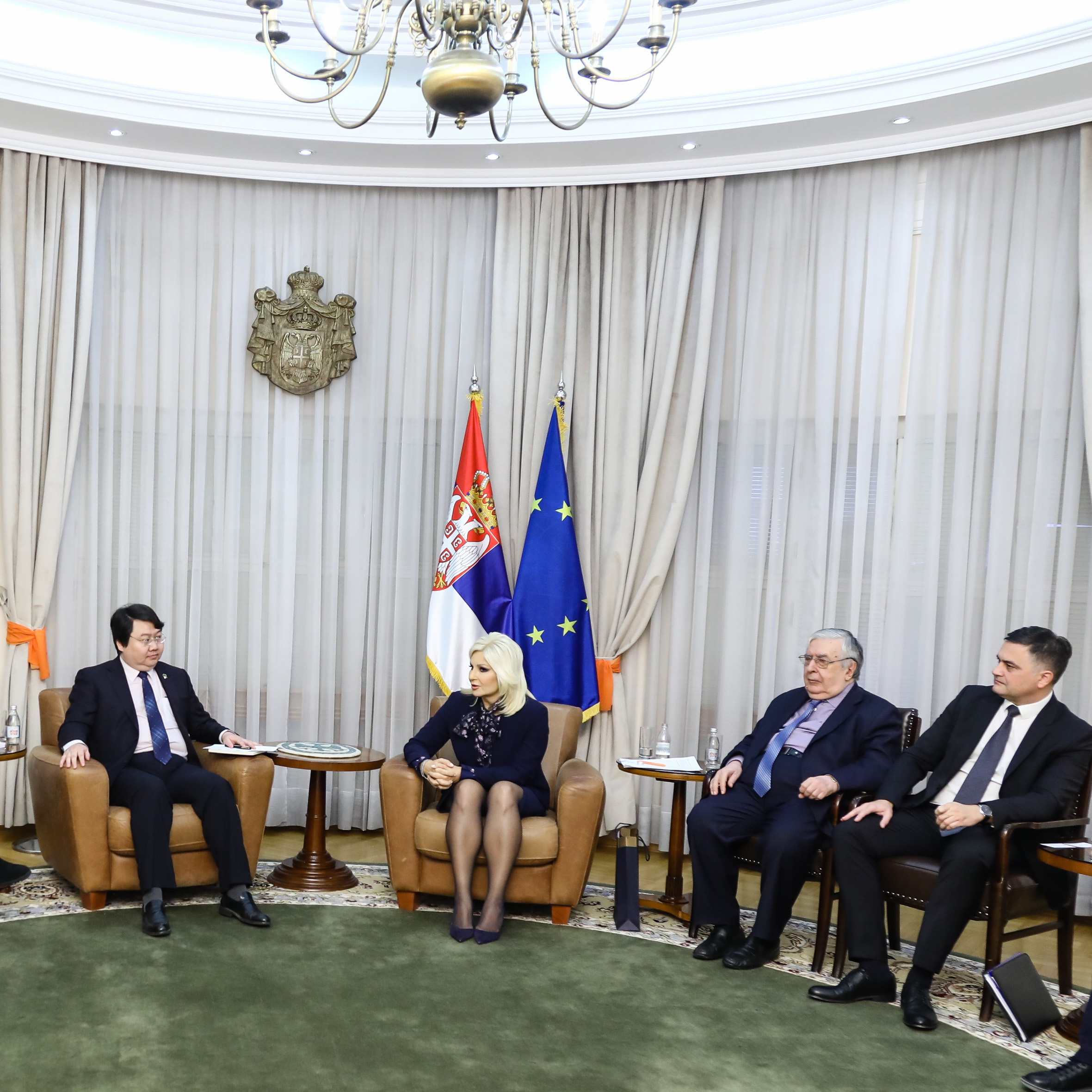 Михајловићева са делегацијом кинеске компаније ЦЦЕЦЦ о пројектима у области железнице