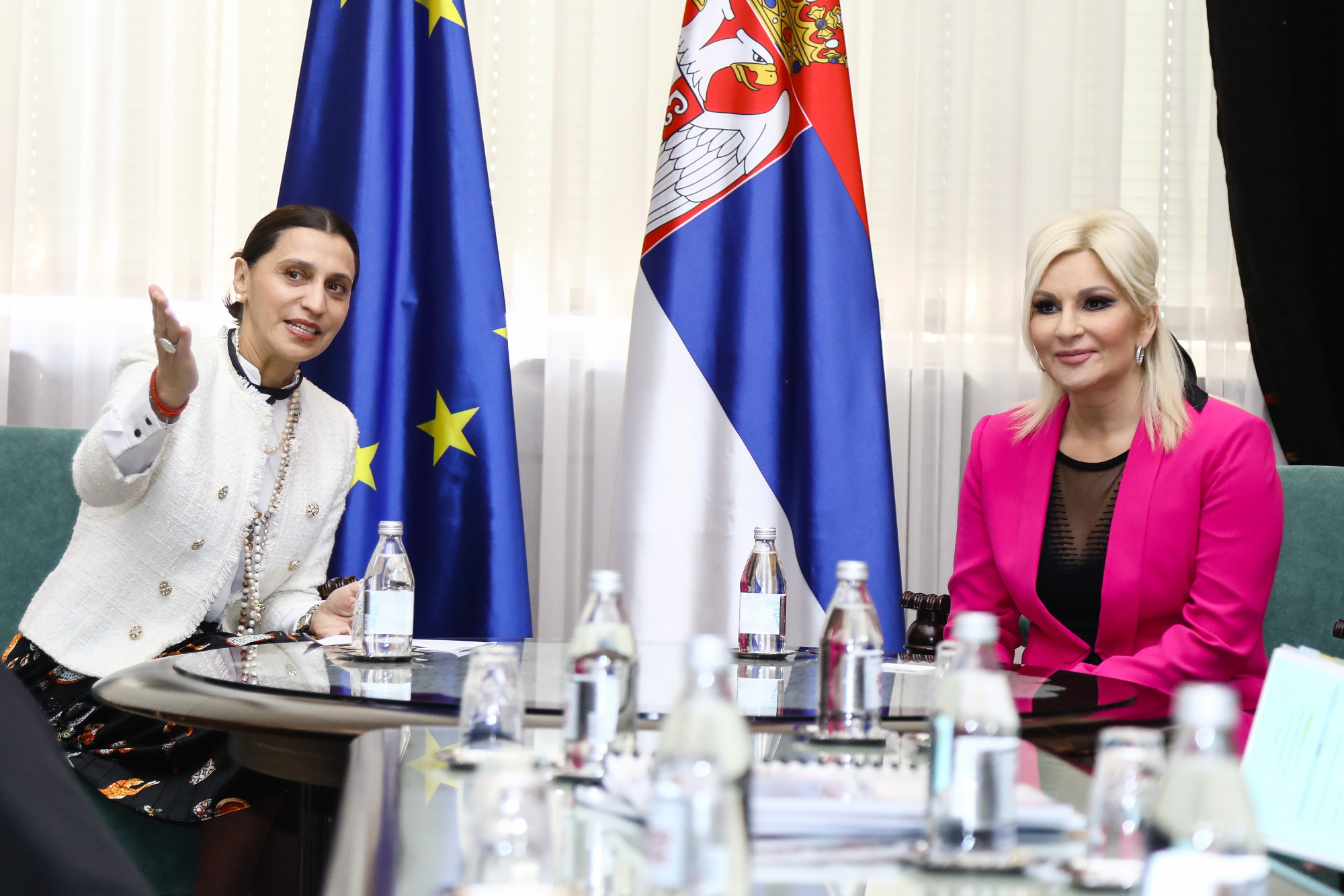 Михајловићева и Гонзалез Карвахал: Србија и Светска банка партнери у развоју транспортног сектора