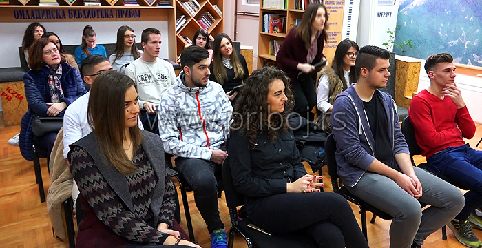 Најбољим студентима новчана награда: Исплати се имати десетке у индексу 