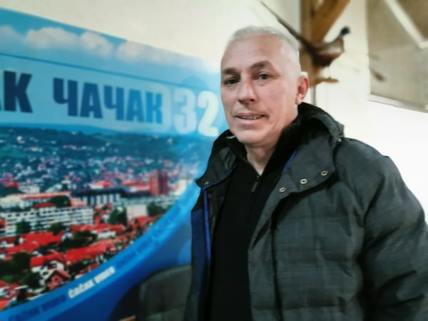 Корона вирус вратио фудбалске стручњаке у Србију: Бранко Божовић чека позив за повратак у Ћаоцинг 