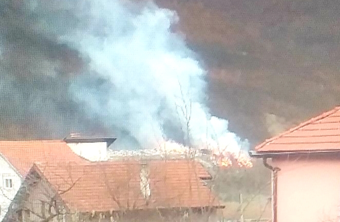 Депонија Стањевине опет у пламену: Отпад гори и у овој години