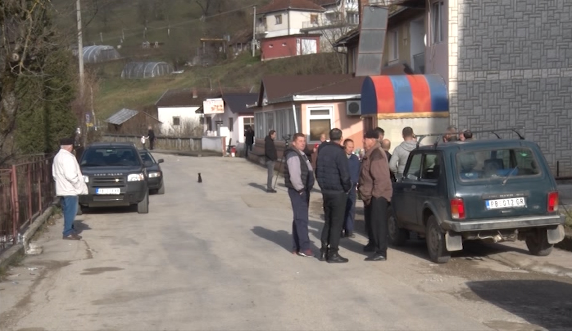 Погранична српска села у тоталној изолацији: Око 300 домаћинстава без основних животних намирница 