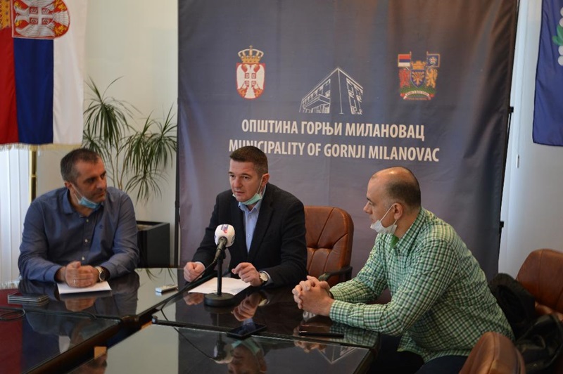 Два лица примљена у болницу у Горњем Милановцу: Нема потребе за додатним капацитетима