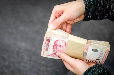 Данас почиње исплата пензија: Плус једнократна помоћ од четири хиљаде динара