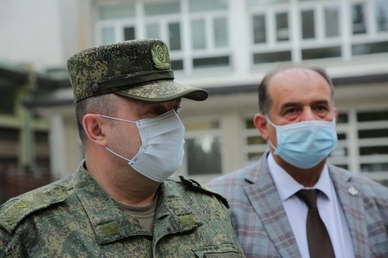 Руски тимови стигли у Ужице: Приоритет дезинфекција јавних површина