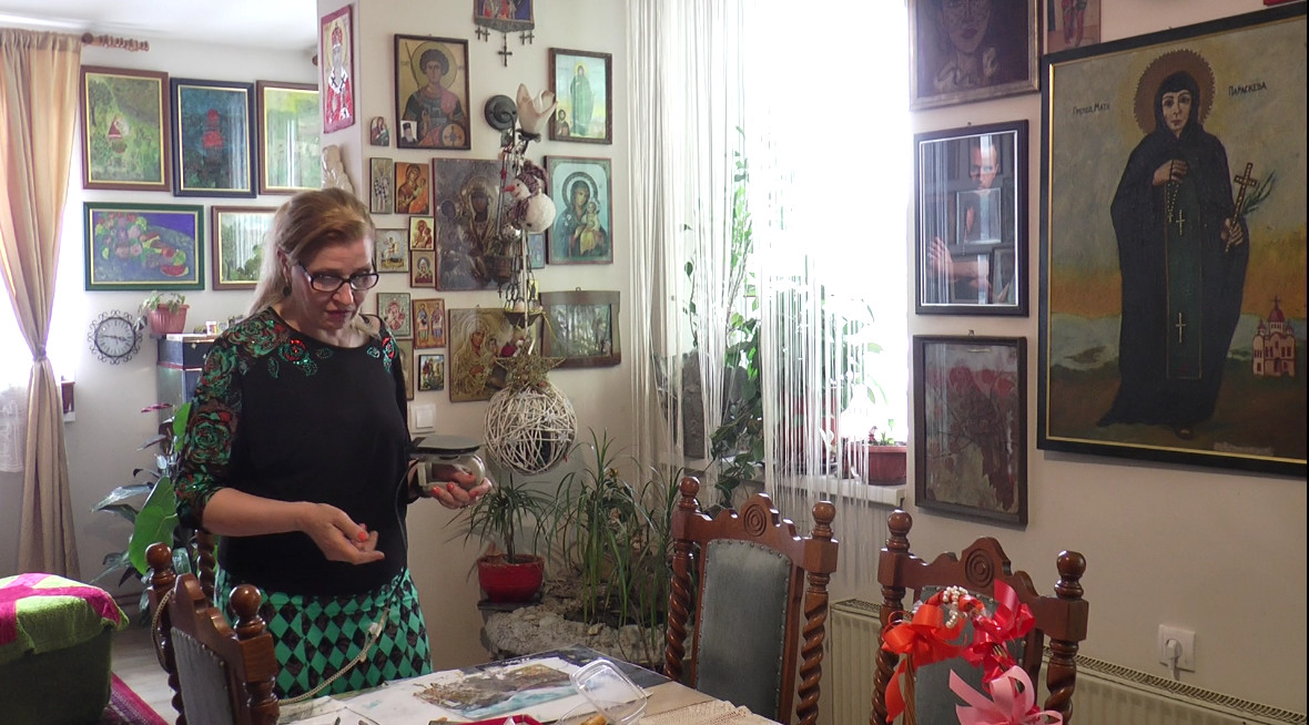 Необичан хоби једне Чачанке: Татјана обожава да пегла, али не веш већ слике и тако ствара фантастична дела (ФОТО)