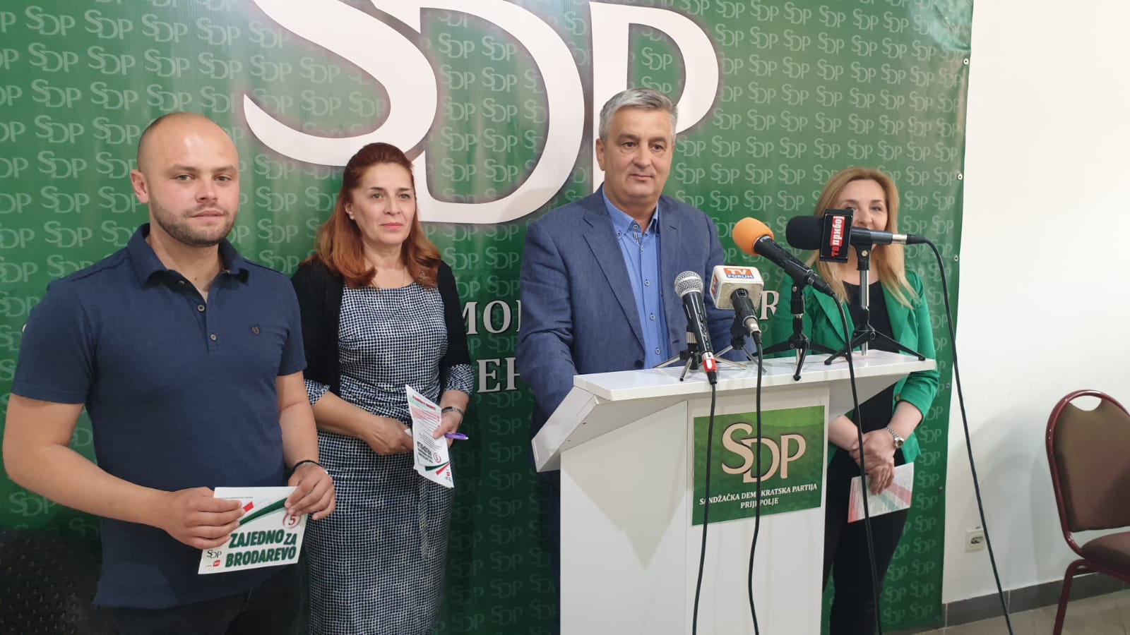 Листа „Заједно за Пријепоље” одштампала флајере са питањима за актуелну власт, на која желе одговоре