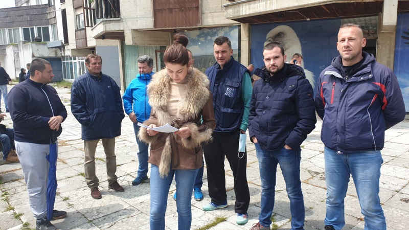 Власници чамаца у кањону Увца штрајкују глађу: Немају дозволу за превоз туриста, иако су бројни посетиоци већ стигли у овај резерват природе