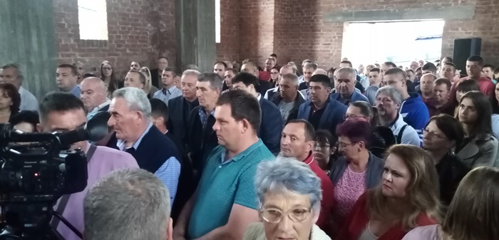 На радост свих верника опет се чују звона у Блазнави, фото: РИНА