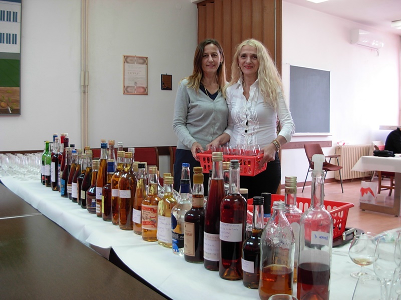 Јединствена манифестација у Чачку: Бира се најбоља српска шљивовица 