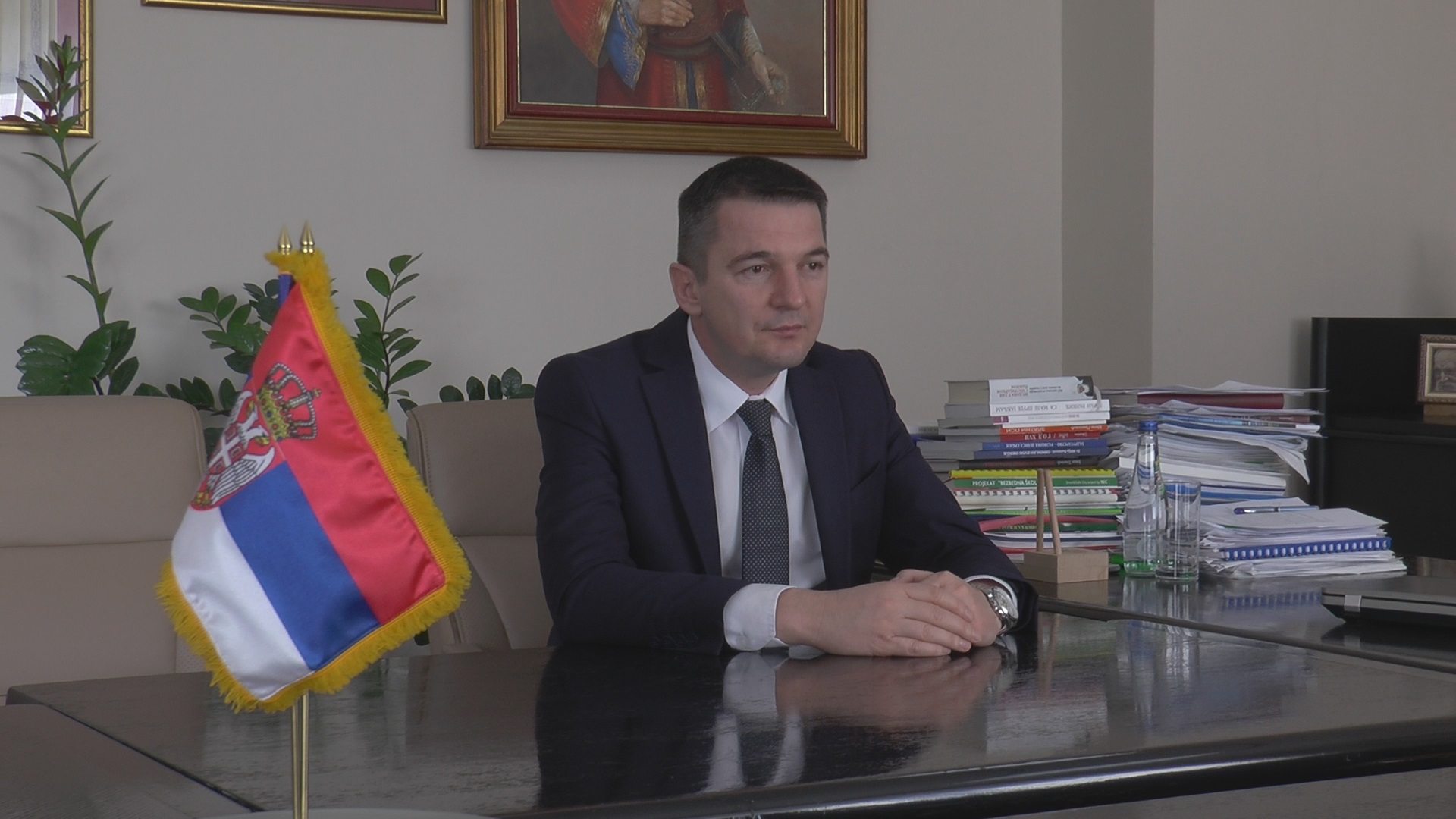 Ковачевић оштро осудио дешавања у Београду: Србија је демократска држава, хулигани су показали своје право лице 