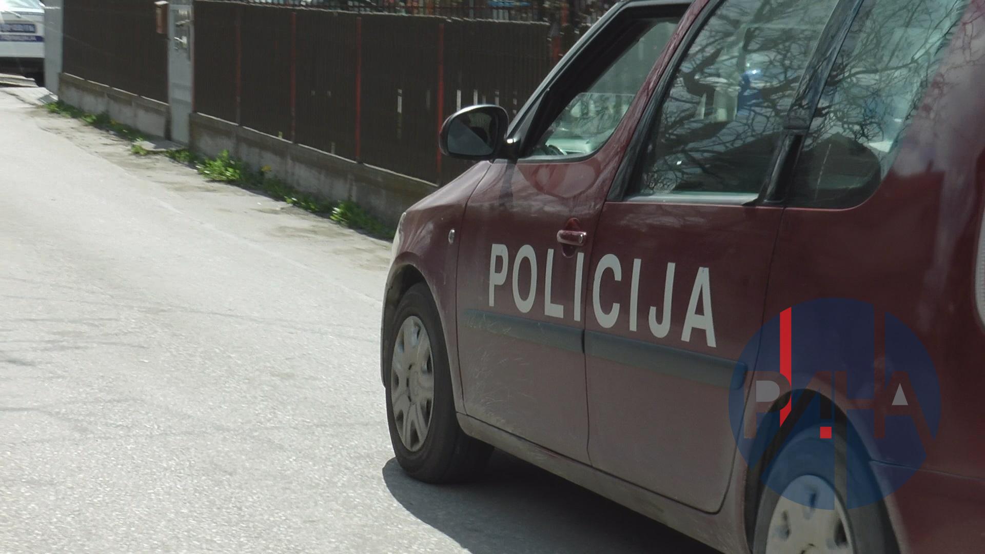 Откривена импровизована лабораторија за узгој марихуане у околини Чачка: Ухапшен младић из Новог Бечеја 