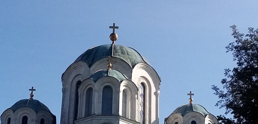 Крст је сада први пут скинут са цркве ради реконструкције, од постављања давне 1912. године./ Фото: РИНА