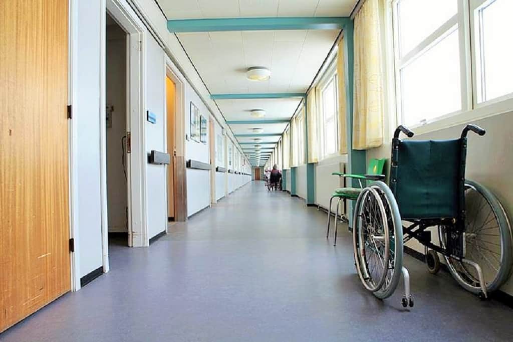 У Домовима за старе у Србији заражено 62 корисника и 46 запослених: Министарство забранило рад за четири установе
