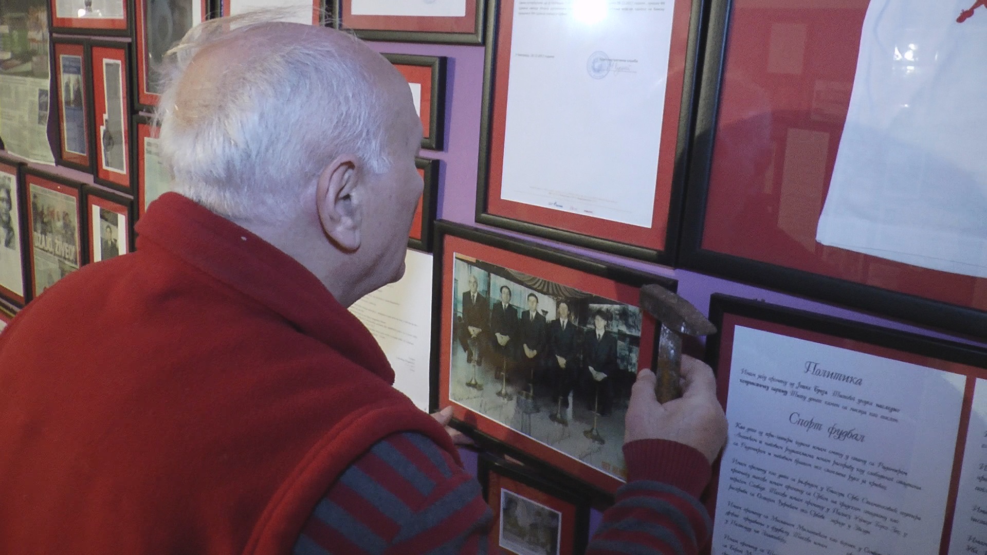 Добитник је бројних захвалница признања Историјских архива/ Фото: РИНА