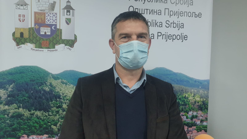 Сеоске забаве узимају свој данак у Пријепољу: Опет се  убрзано повећава број заражених, отворена нова ковид амбуланта