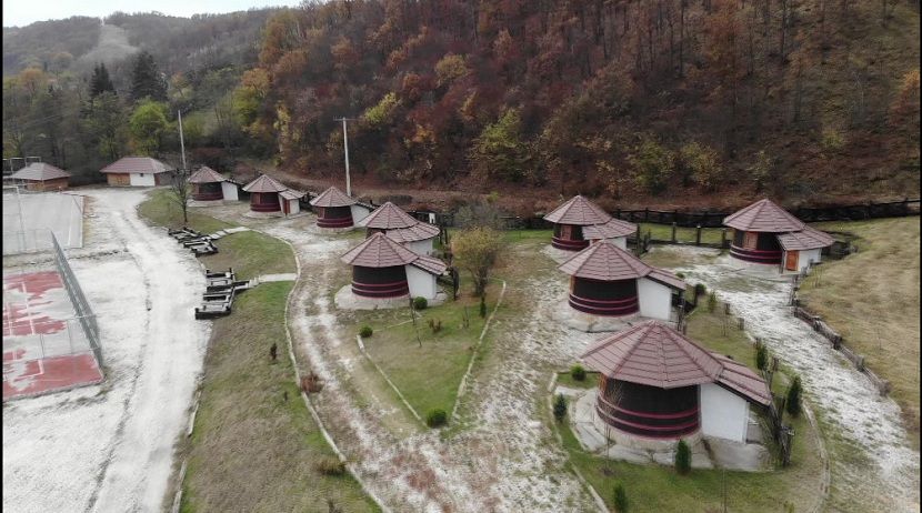 Љубавне каце на Сувобору изузетно посећене, фото: РИНА