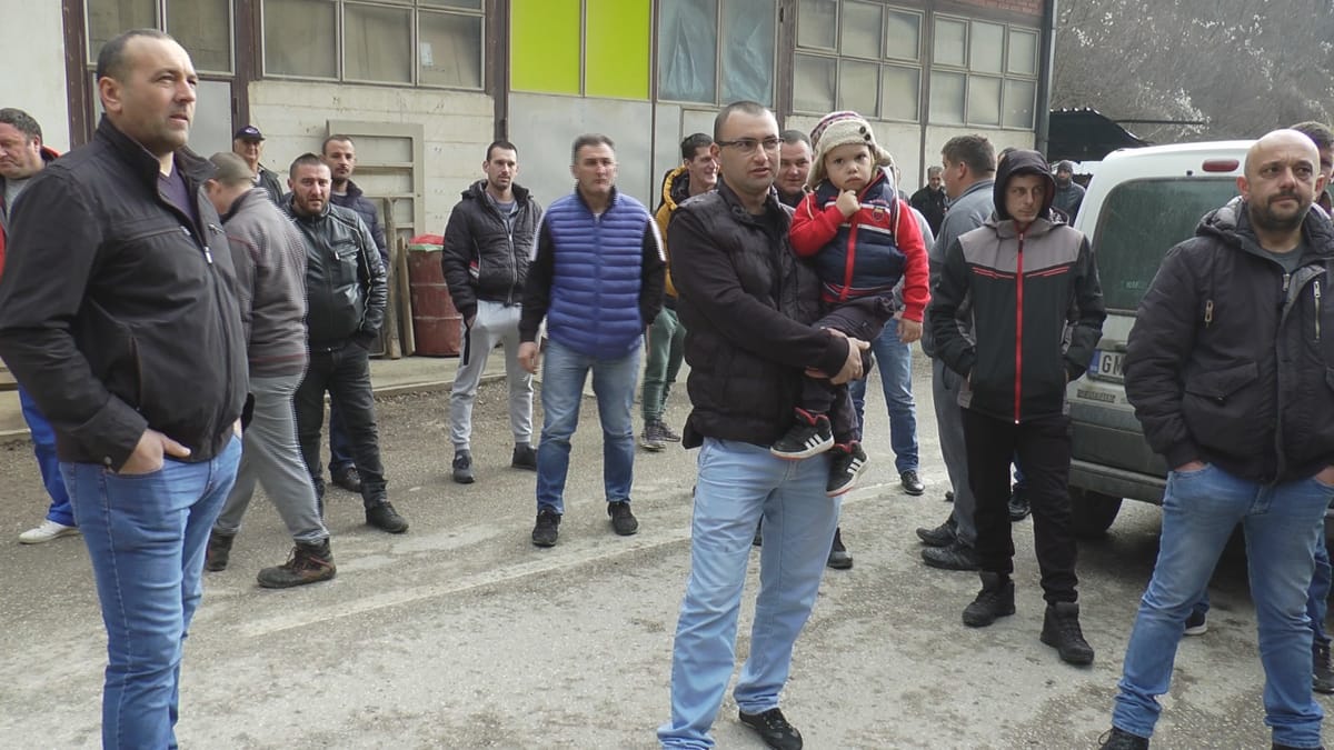 Тоне кромпира пропада у селу Горњи Бањани: Мештани моле за помоћ, јер цена и потражња никад нису биле лошије 