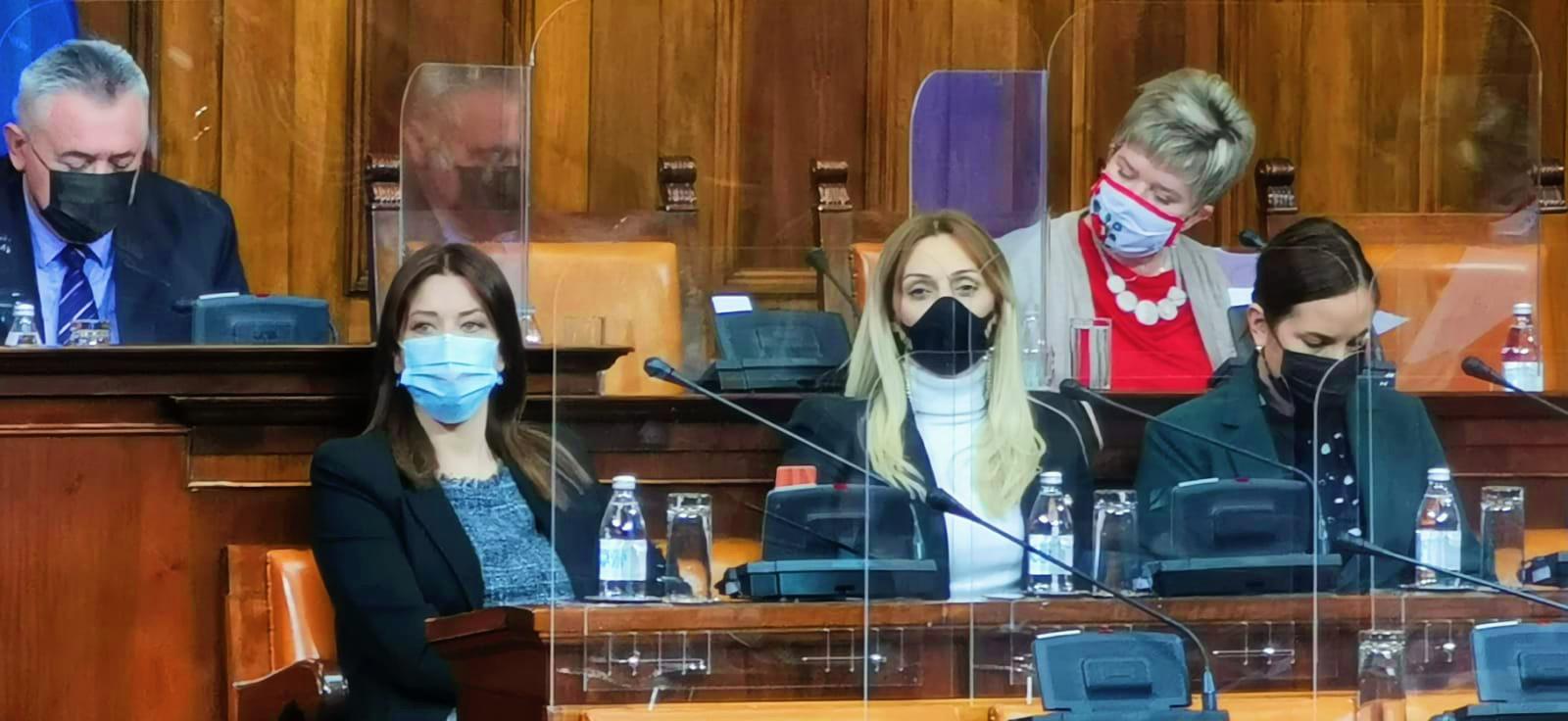 Суочавање са глобалним проблемом: Усвојен Закон о климатским променама, ограничење емисије гасова са ефектом стаклене баште