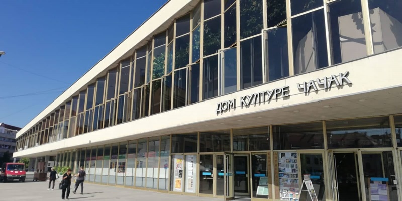Eпидемија променила начин гледања филмова: У чачанском Дому културе покренута дигитална филмска платформа
