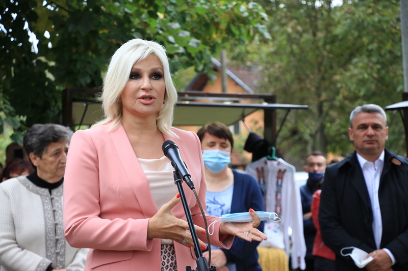 Михајловићева у Крушевцу: Деца ће добити здравији простор за учење и одрастање 