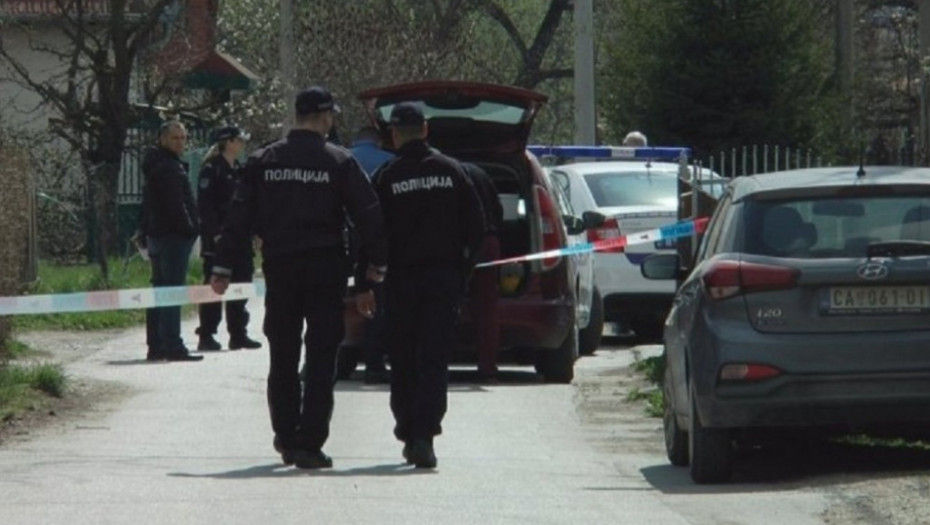 Полиција у Пријепољу зауставила "опел зафиру" и пронашла дрогу: Испод  сувозачевог седишта скривена супстанца налик кокаину