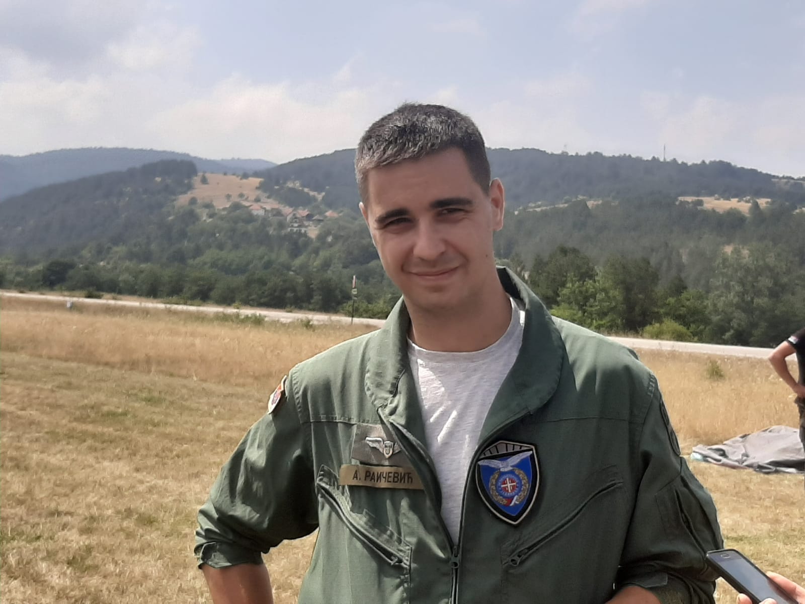 Ватрогасци и пилоти оставили срце на Мокрој Гори: Александар и његова посада успели коначно  да локализују пламен са свих страна