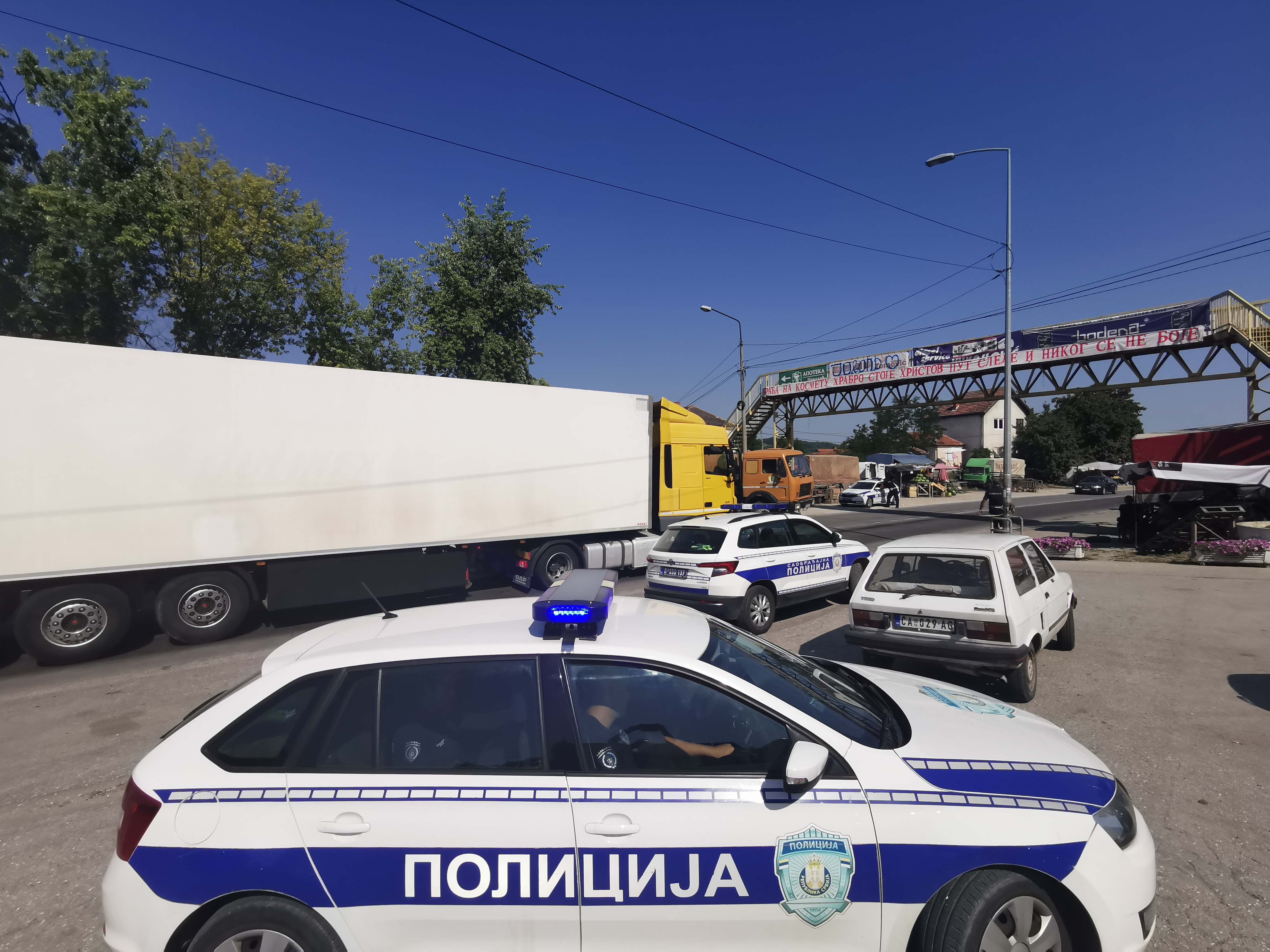 Тешка несрећа на Ибарској магистрали: Камион ударио у жену, на лицу места изгубила живот/ Фото: РИНА